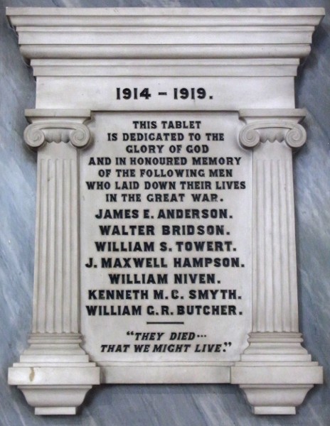 War Memorial, Parkgate & Neston United Reformed Church.
